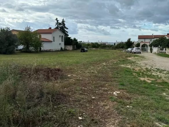 Land In Peroj, Croatia (540 M²)