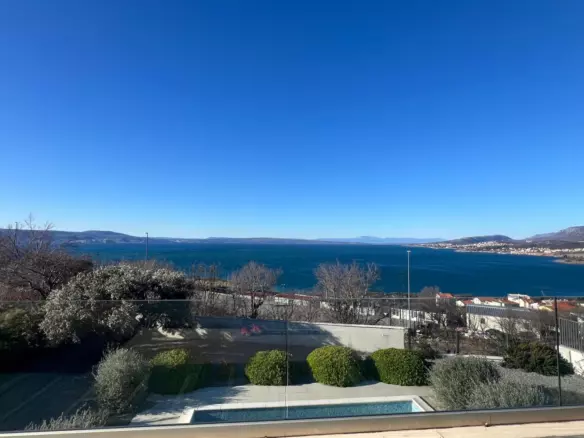 3-bedroom Villa In Klenovica, Croatia (170 M²)
