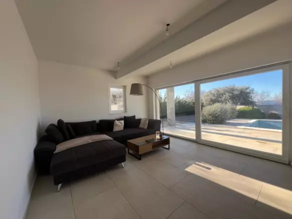 3-bedroom Villa In Klenovica, Croatia (170 M²)