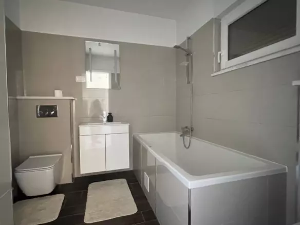 3-bedroom Villa In Klenovica, Croatia (170 M²)