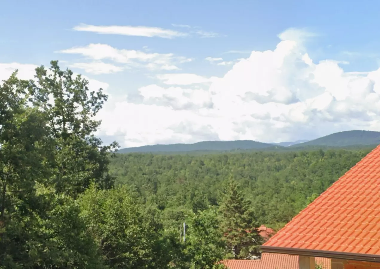 Land In Veli Brgud, Croatia (1.100 M²)