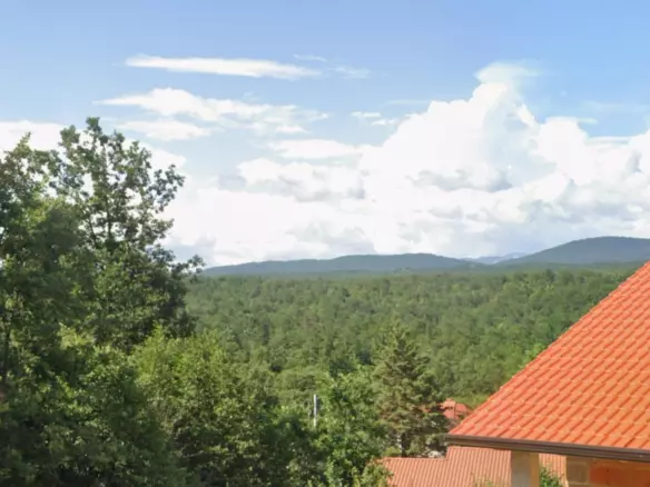 Land In Veli Brgud, Croatia (1.100 M²)