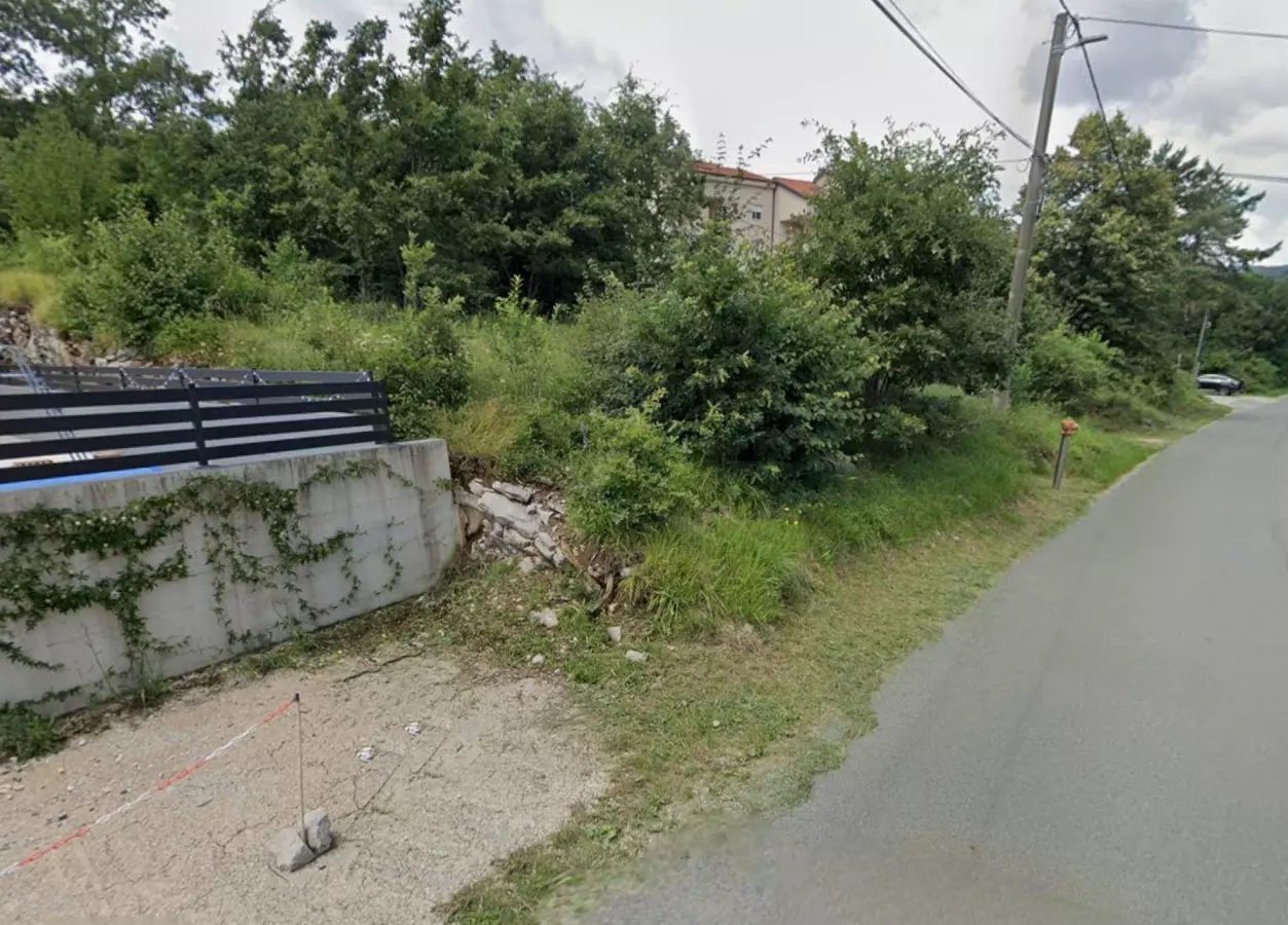 Land In Veli Brgud, Croatia (1.100 M²)