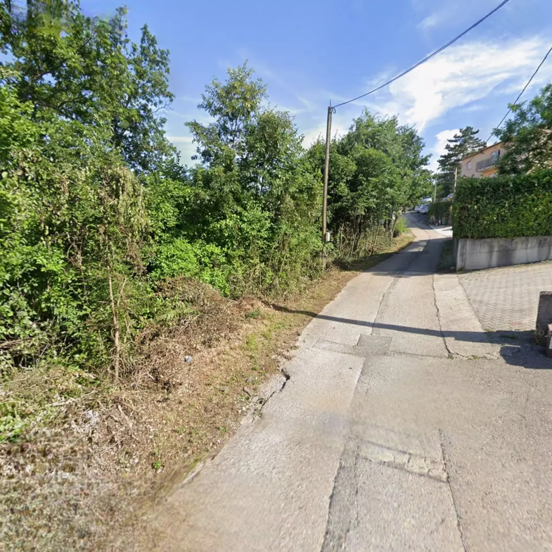 Land In Veli Brgud, Croatia (1.100 M²)
