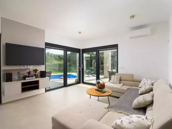 3-bedroom Villa In Rovinj, Croatia (139 M²)