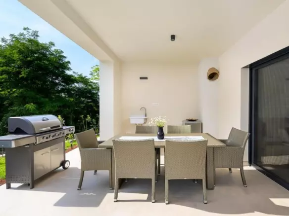 3-bedroom Villa In Rovinj, Croatia (139 M²)