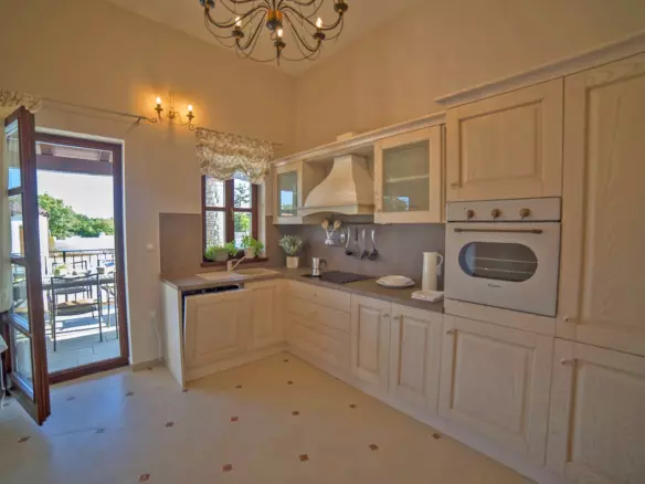 4-bedroom Detached House In Hrboki, Croatia (220 M²)
