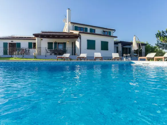 4-bedroom Detached House In Hrboki, Croatia (220 M²)