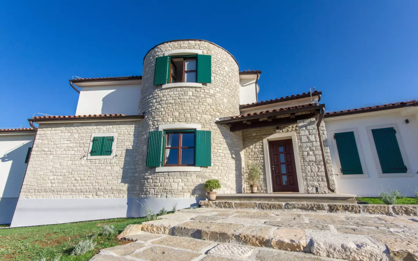 4-bedroom Detached House In Hrboki, Croatia (220 M²)