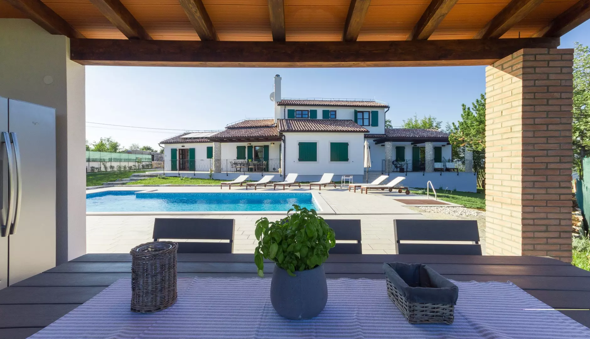 4-bedroom Detached House In Hrboki, Croatia (220 M²)