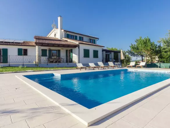 4-bedroom Detached House In Hrboki, Croatia (220 M²)