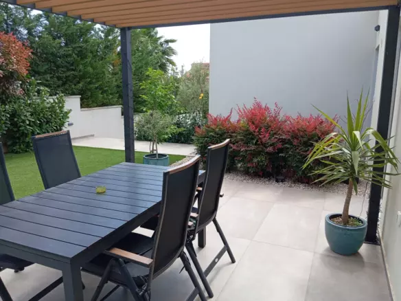 2-bedroom Apartment In Sveti Filip I Jakov, Croatia (110,42 M²)