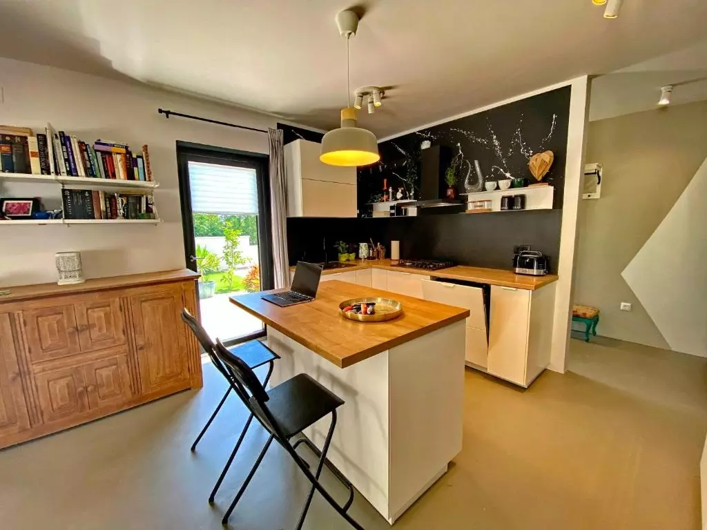 2-bedroom Apartment In Sveti Filip I Jakov, Croatia (110,42 M²)