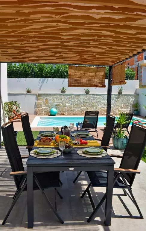 2-bedroom Apartment In Sveti Filip I Jakov, Croatia (110,42 M²)