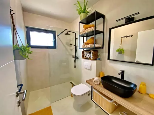 2-bedroom Apartment In Sveti Filip I Jakov, Croatia (110,42 M²)