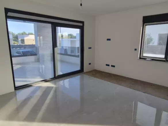 6-bedroom Villa In Bibinje, Croatia (270 M²)