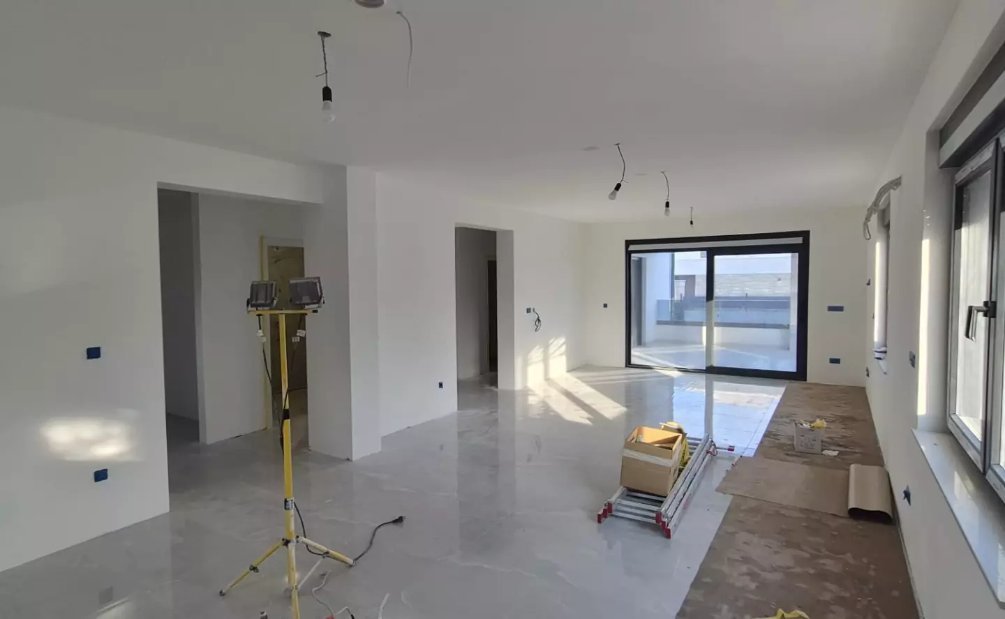 6-bedroom Villa In Bibinje, Croatia (270 M²)