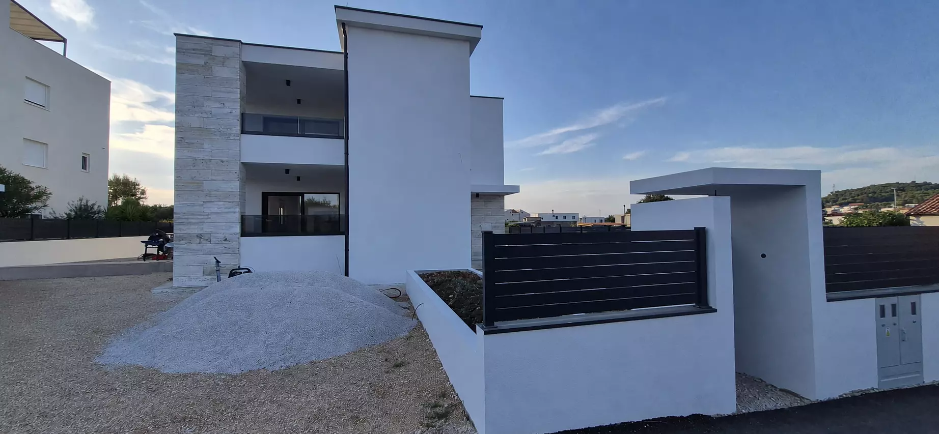 6-bedroom Villa In Bibinje, Croatia (270 M²)