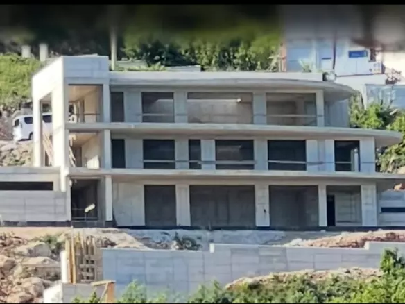 5-bedroom Villa In Medveja, Croatia (450 M²)