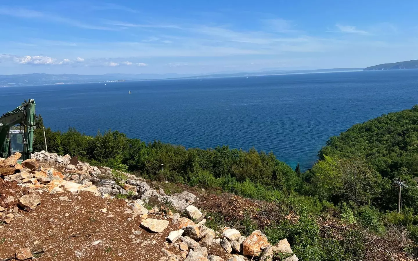 5-bedroom Villa In Medveja, Croatia (450 M²)