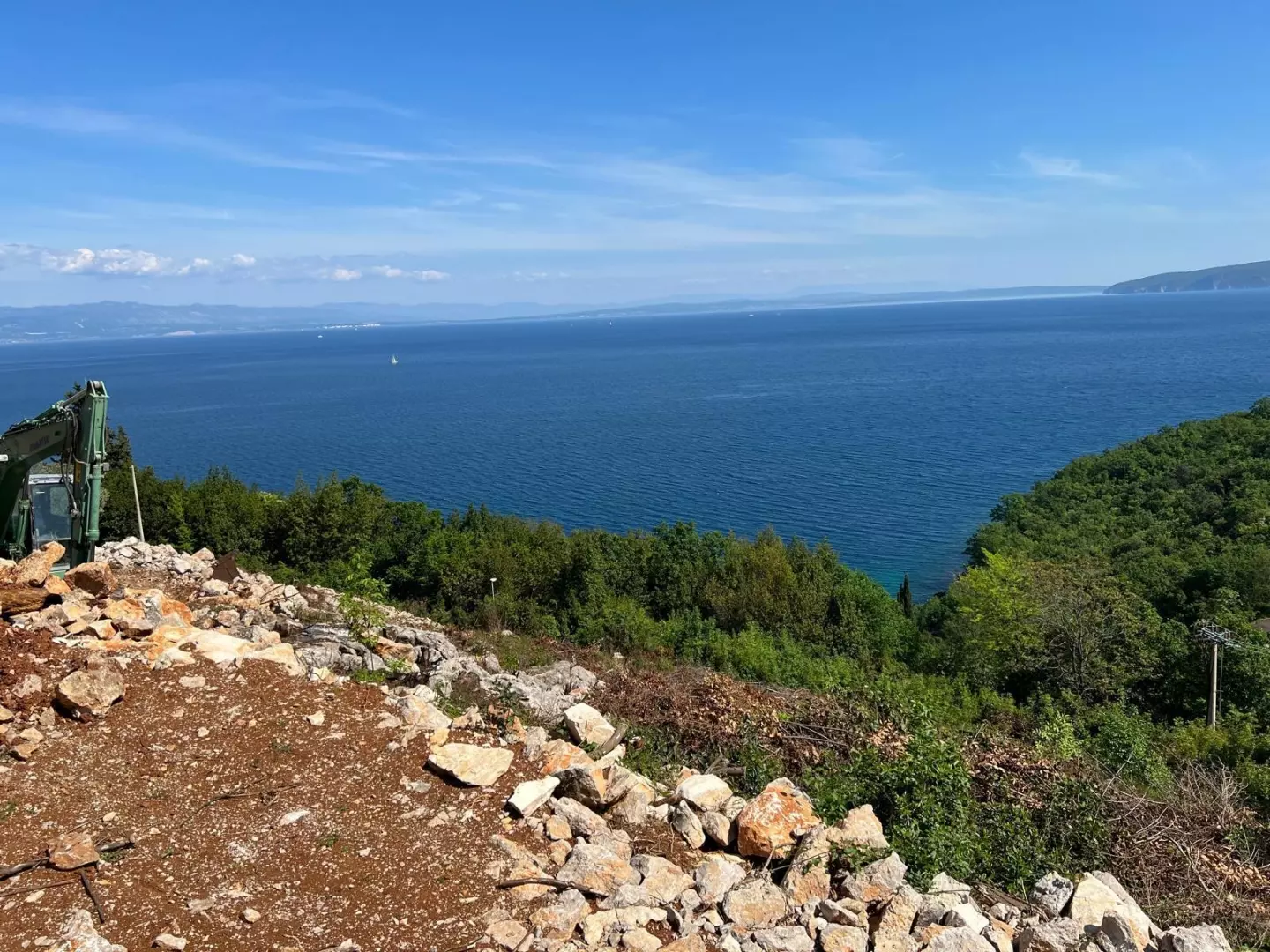 5-bedroom Villa In Medveja, Croatia (450 M²)