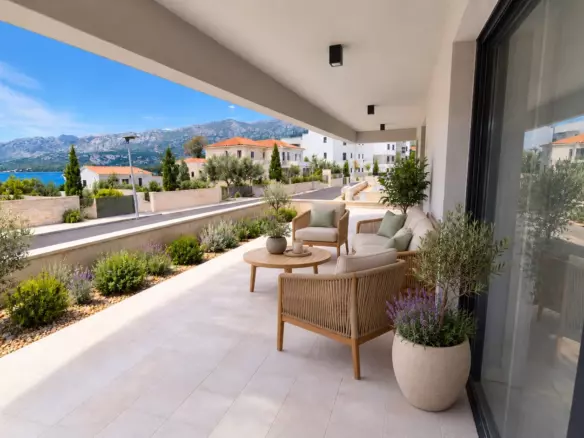 4-bedroom Apartment In Rovanjska, Croatia (131 M²)