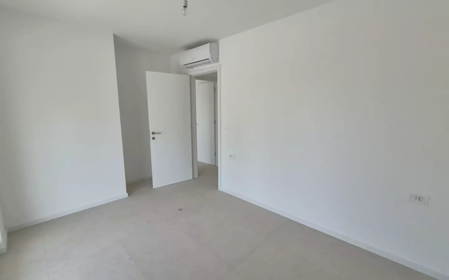 4-bedroom Apartment In Rovanjska, Croatia (131 M²)