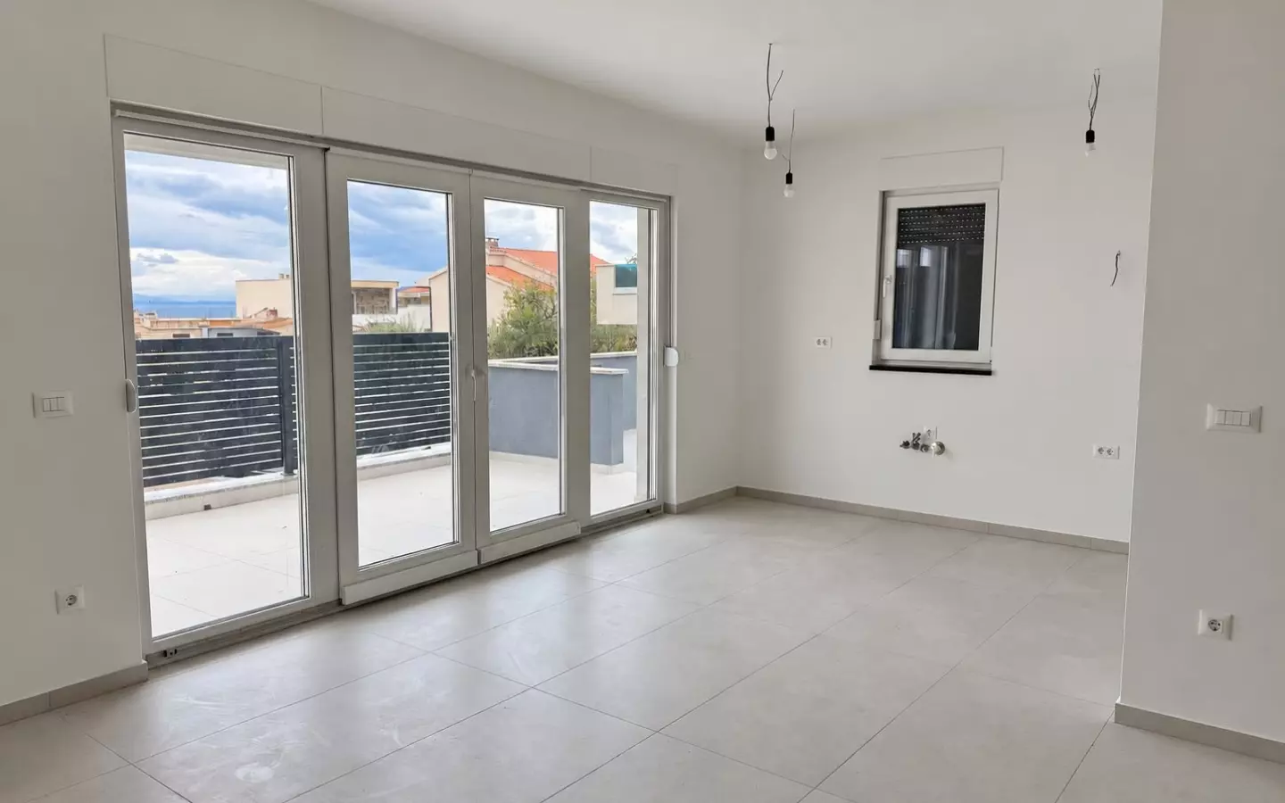 2-bedroom Apartment In Makarska, Croatia (82,74 M²)