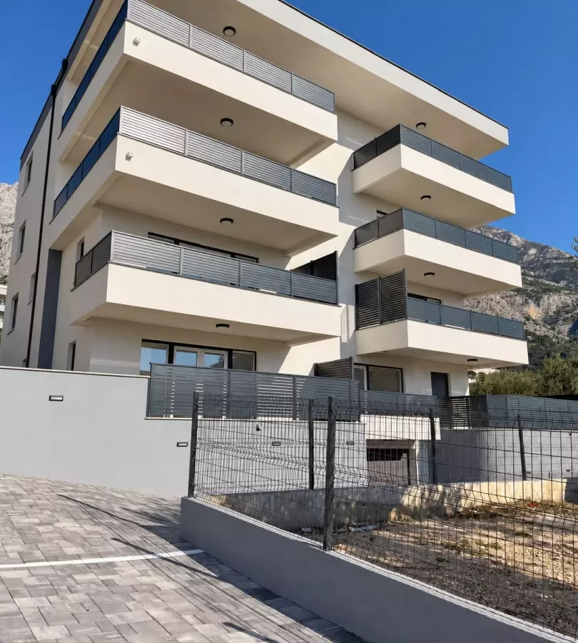2-bedroom Apartment In Makarska, Croatia (82,74 M²)