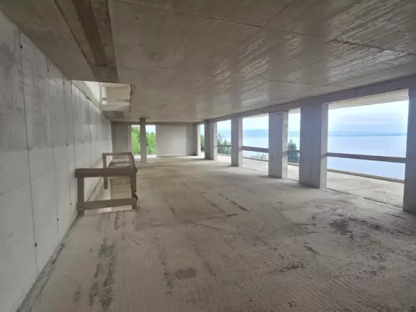 5-bedroom Villa In Medveja, Croatia (450 M²)