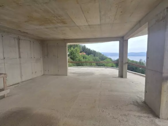 5-bedroom Villa In Medveja, Croatia (450 M²)