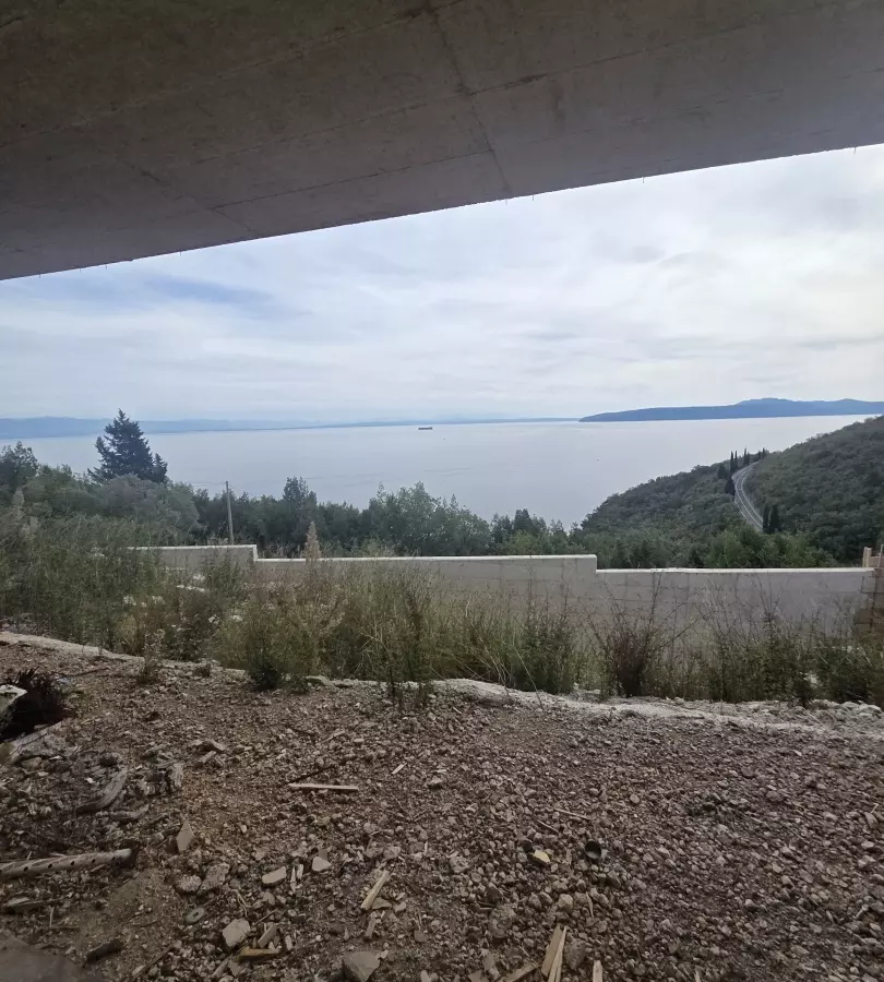 5-bedroom Villa In Medveja, Croatia (450 M²)