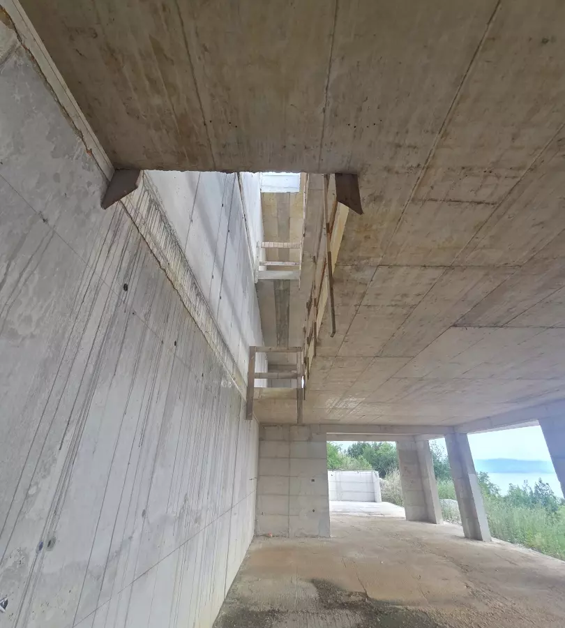 Land In Medveja, Croatia (1.080 M²)