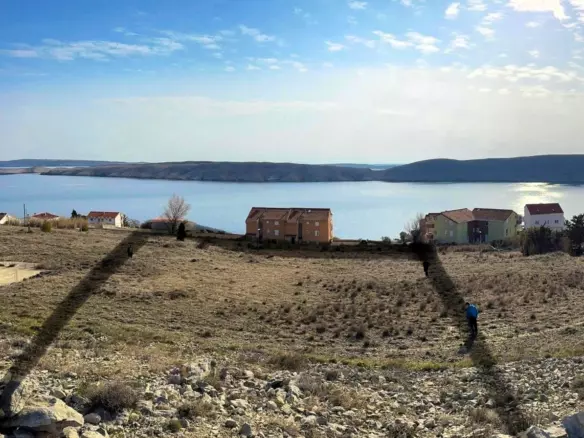Land In Vlašići, Croatia (696 M²)