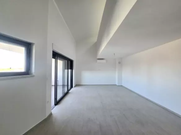 5-bedroom Apartment In Valbandon, Croatia (138,81 M²)