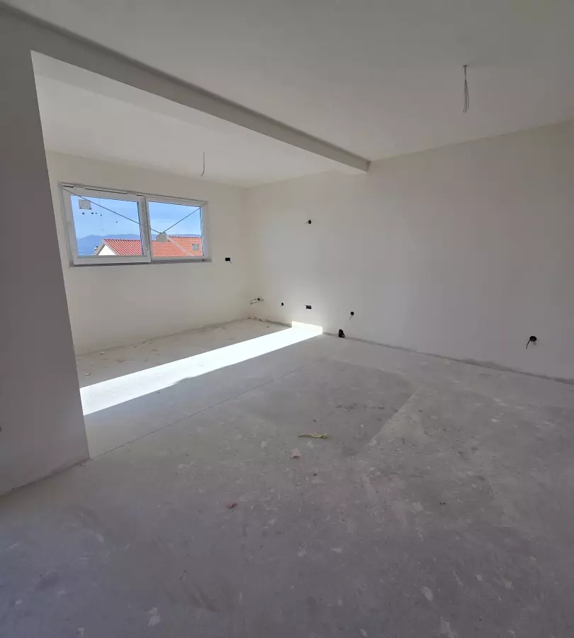 3-bedroom Apartment In Marinići, Croatia (85 M²)