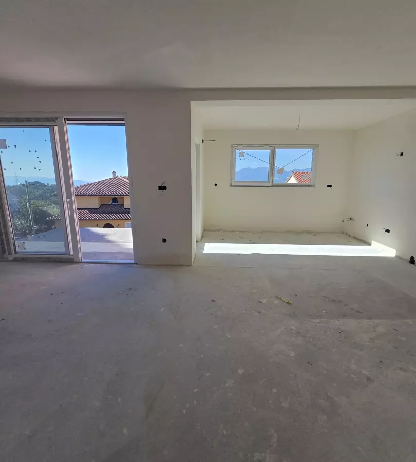 3-bedroom Apartment In Marinići, Croatia (85 M²)