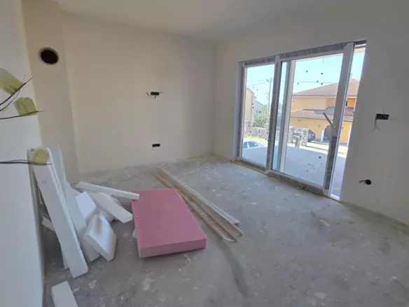 3-bedroom Apartment In Marinići, Croatia (85 M²)