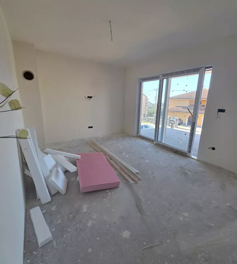 3-bedroom Apartment In Marinići, Croatia (85 M²)