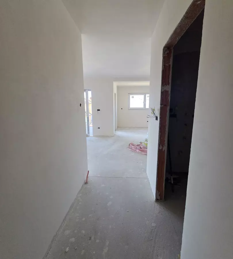 3-bedroom Apartment In Marinići, Croatia (85 M²)