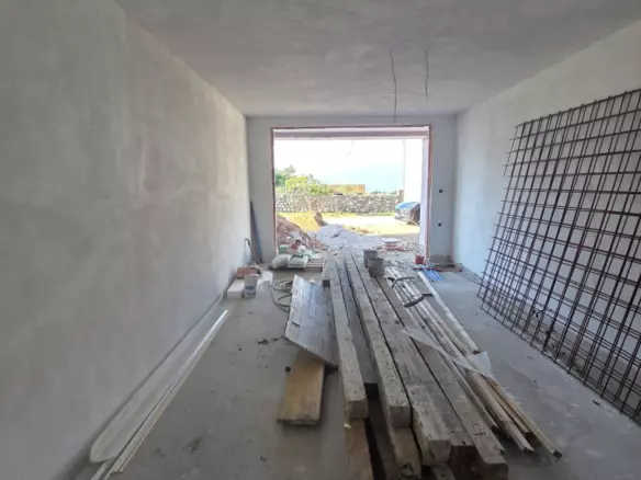 3-bedroom Apartment In Marinići, Croatia (85 M²)