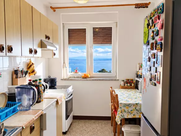 2-bedroom Apartment In Lovran, Croatia (69 M²)
