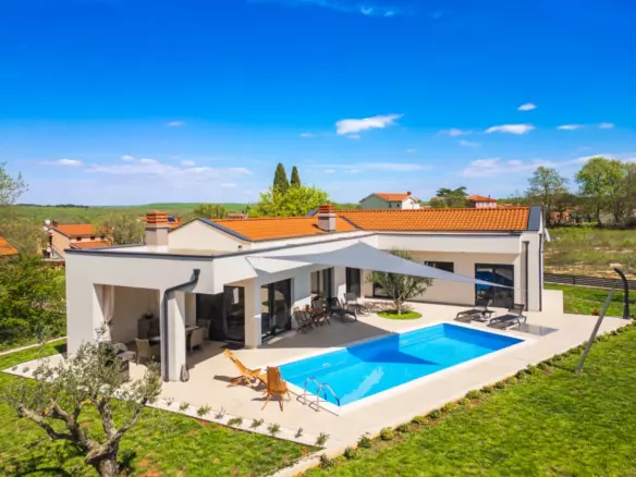 3-bedroom Villa In Rovinj, Croatia (139 M²)