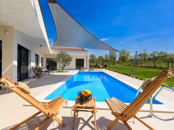 3-bedroom Villa In Rovinj, Croatia (139 M²)