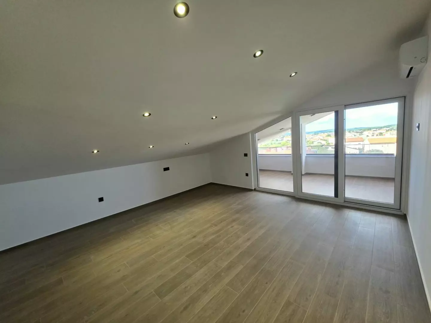 original_1792501762_151-14096e 3-bedroom Apartment In Valbandon, Croatia (125,87 M²)