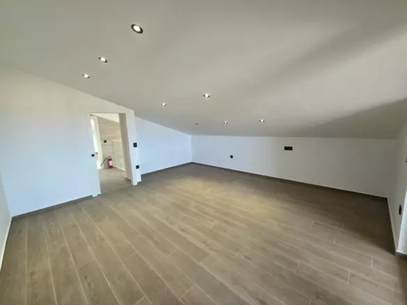 3-bedroom Apartment In Valbandon, Croatia (125,87 M²)
