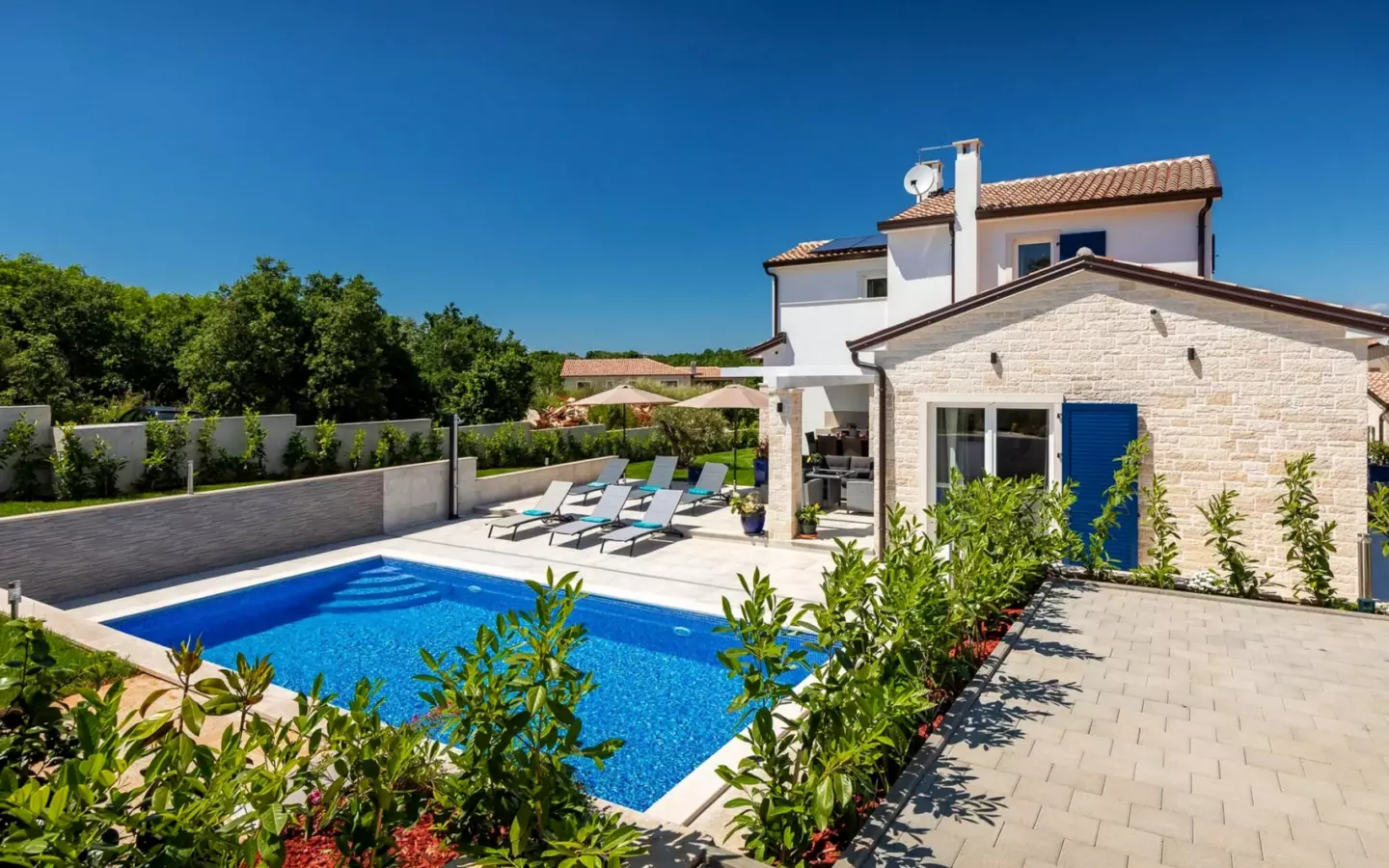 3-bedroom Detached House In Poreč, Croatia (141 M²)