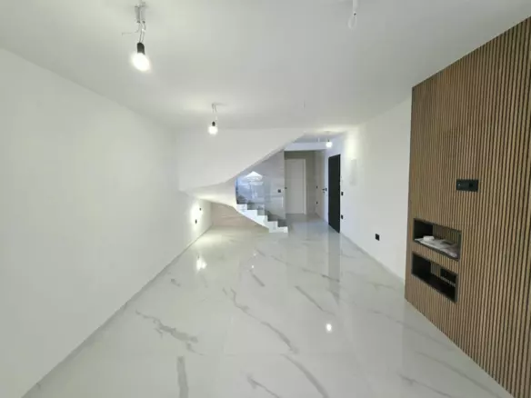 3-bedroom Apartment In Valbandon, Croatia (124,68 M²)