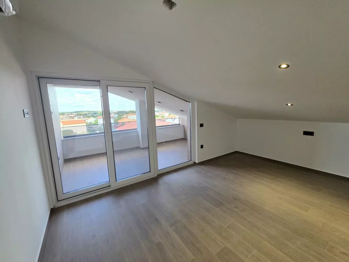 3-bedroom Apartment In Valbandon, Croatia (124,68 M²)