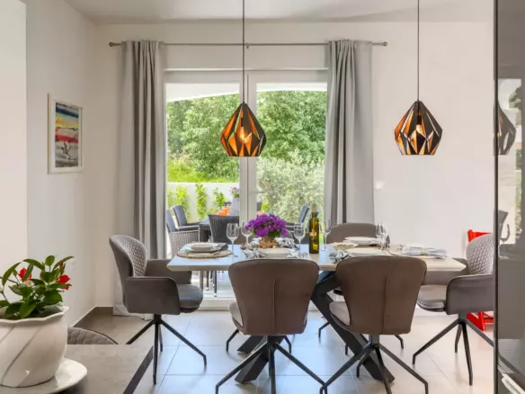 3-bedroom Detached House In Poreč, Croatia (141 M²)